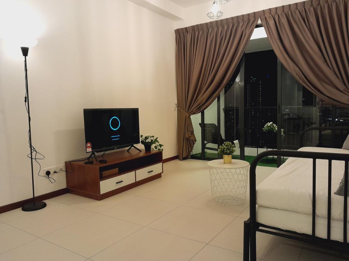 The Landmark Comfort Relax Spacious Sea View By Iz Tanjung Tokong Exterior foto
