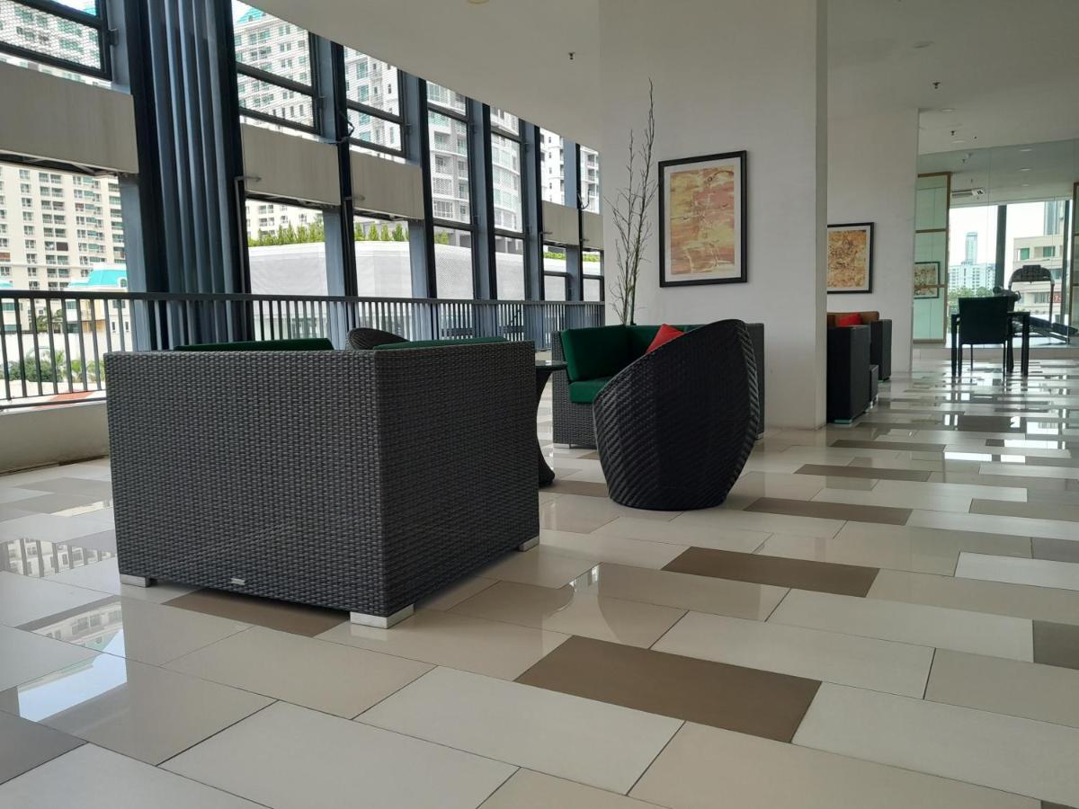 The Landmark Comfort Relax Spacious Sea View By Iz Tanjung Tokong Exterior foto